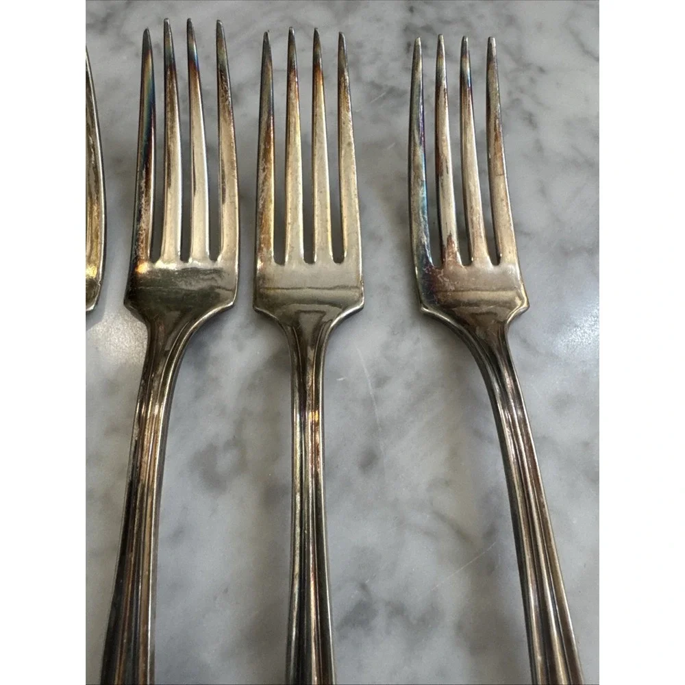 11 Oneida Community  Primrose 7 1/2 Inch Forks Set Of 5‎